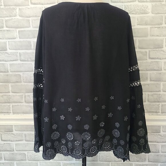 Indigo Soul Black Eyelet Bell Sleeve Blouse Long Sleeve Plus 2X Whimseygoth - Picture 3 of 9